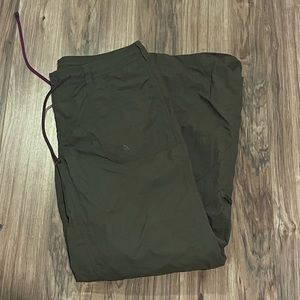 Women’s north face pants
